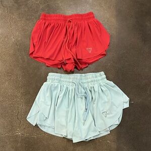 Keiki Kona 2-IN-1 FLOWY FITNESS SHORTS IN BLUE AND RED